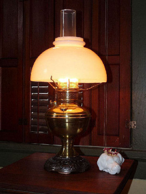 Base Identified by Word Victor Plume and Atwood Burner Antique Kerosene Table Lamp Estimated Early 1900s